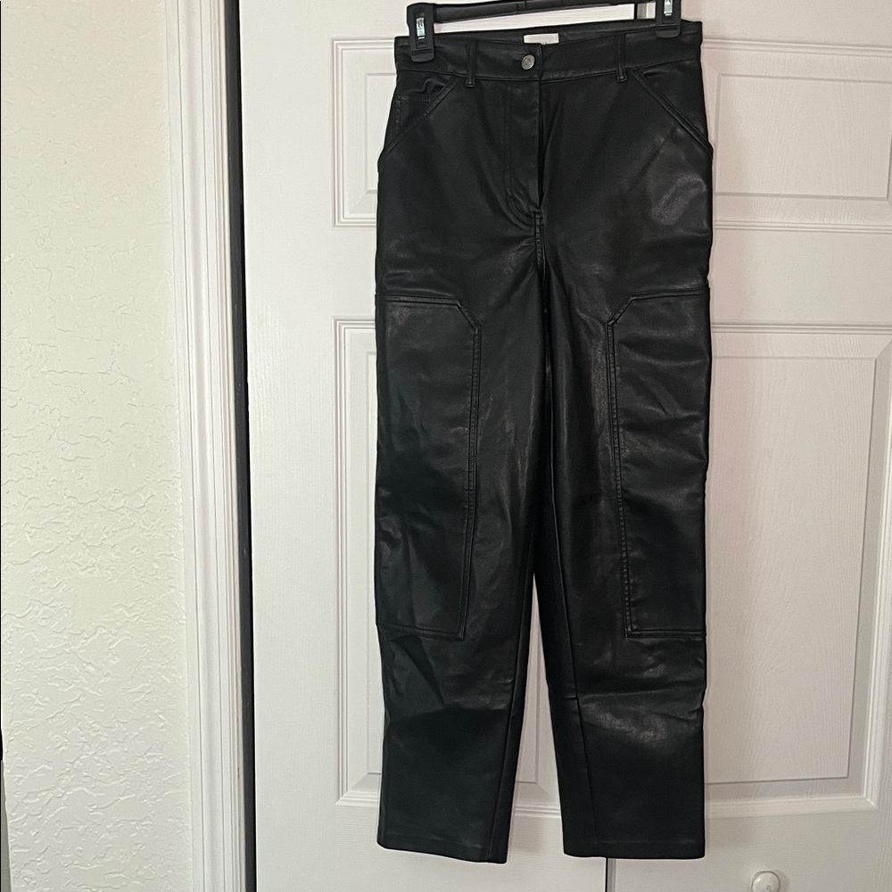 Aritzia Wilfred Free Black Vegan Faux Leather Cargo Pants Size 2